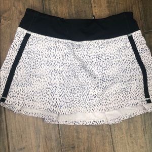 Lulu lemon skirt
